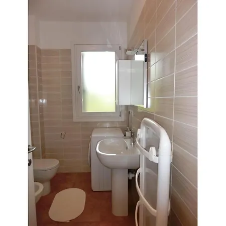 Apartamento Cozy In A With Swimming Pool Bibione