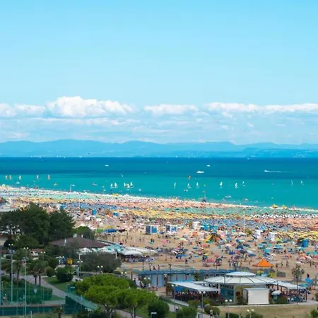 Cozy In A With Swimming Pool Bibione